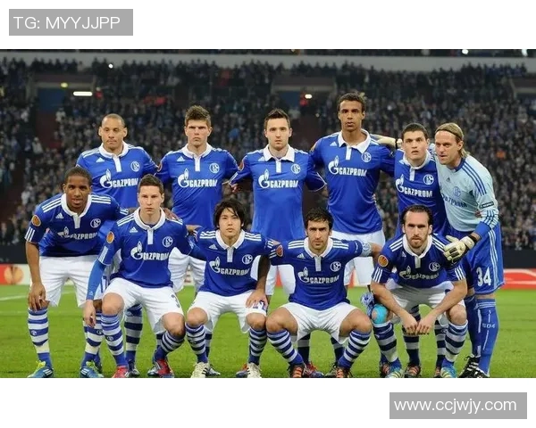 沙尔克04深陷保级泥潭,德甲前景蒙上一层阴霾